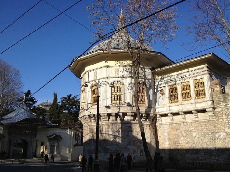 Ahmet Hamdi Tanpinar Literature Museum Library