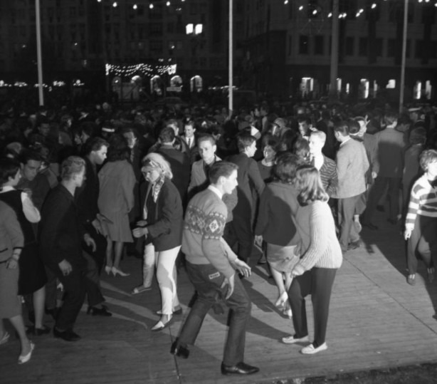 Dancing in Berlin in the year 1964