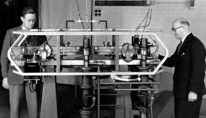Louis Essen and the atomic clock