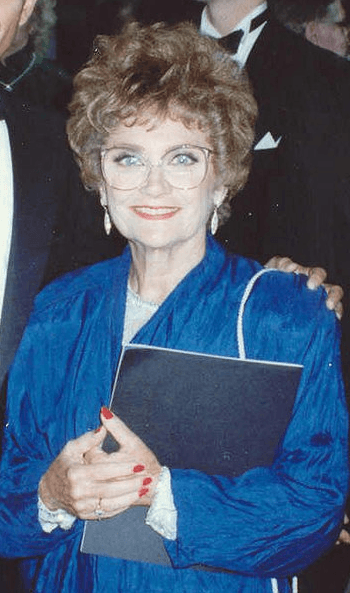Estelle Getty at the 41st Emmy Awards