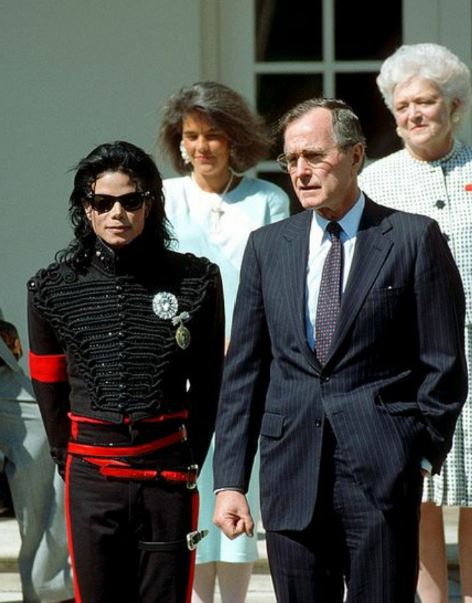 Michael Jackson with President Bush
