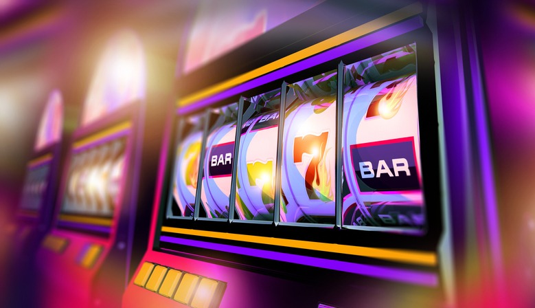 The Impact of Online Slots on the Gambling Industry