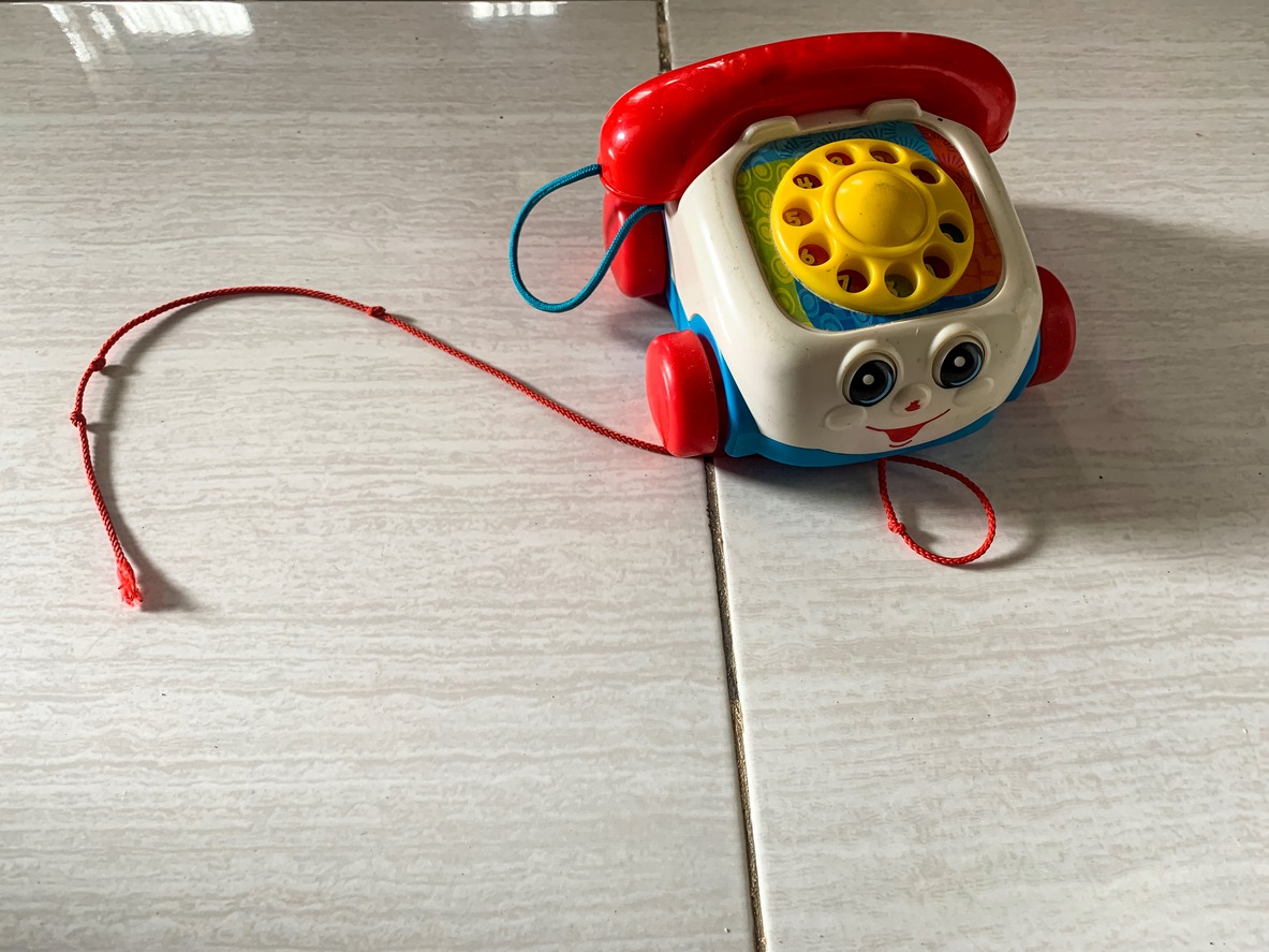 chatter telephone toy