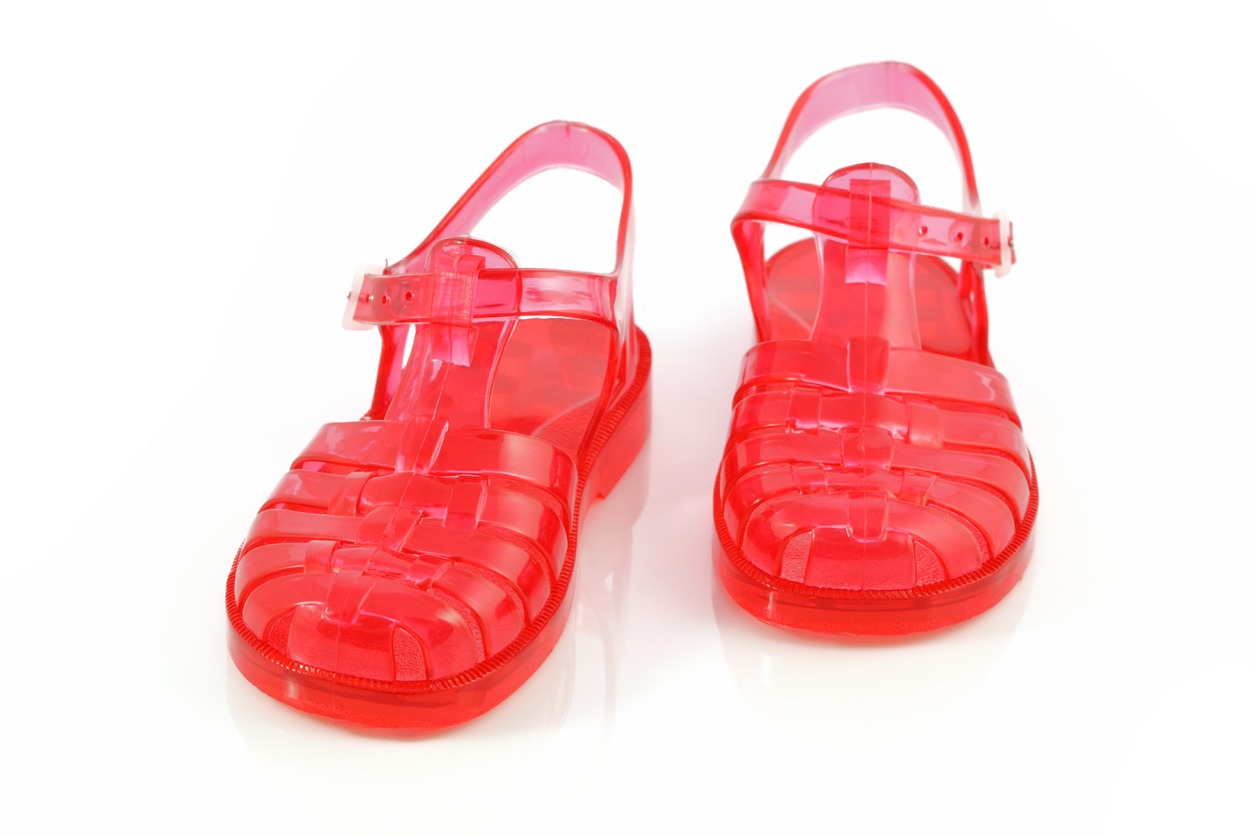 red jelly shoes