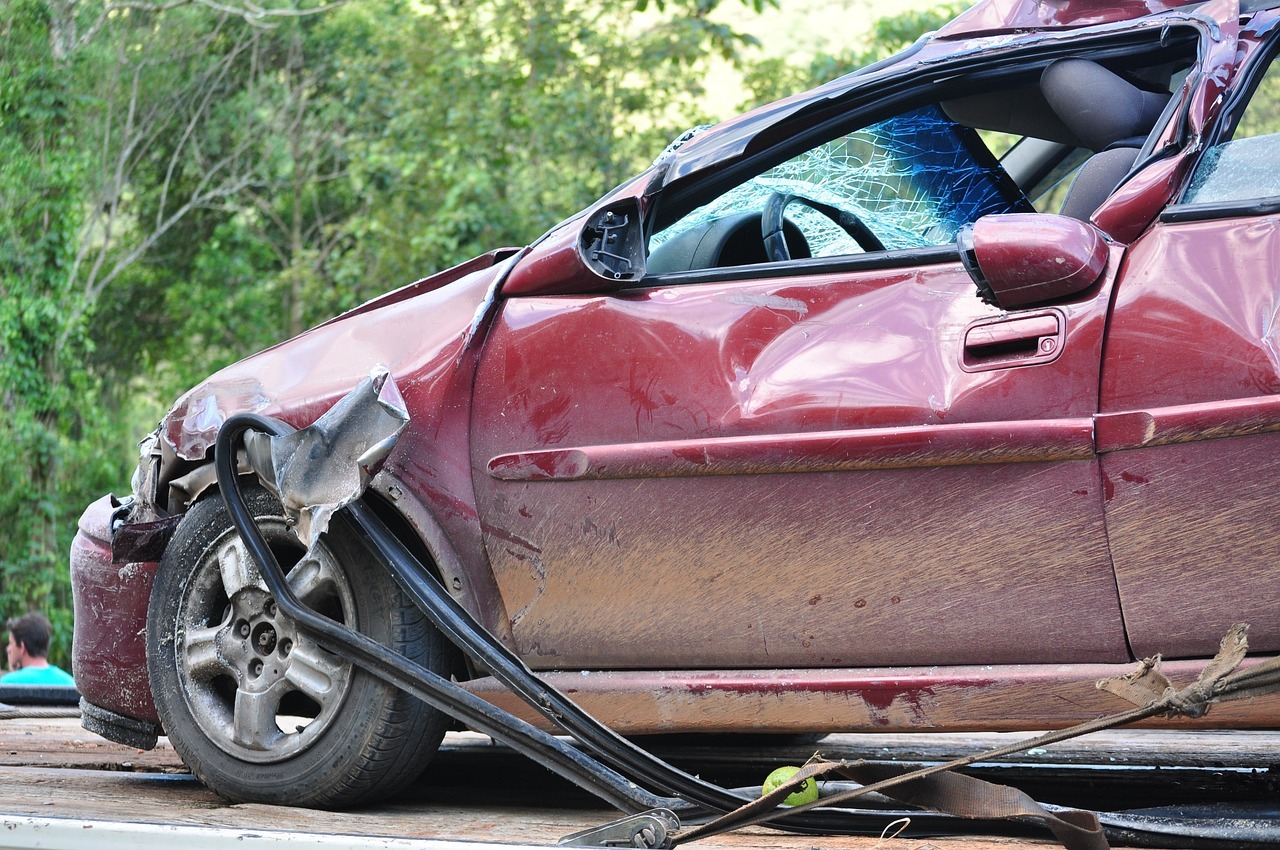 Protect Yourself in the Event of a Road Crash With These Legal Tips