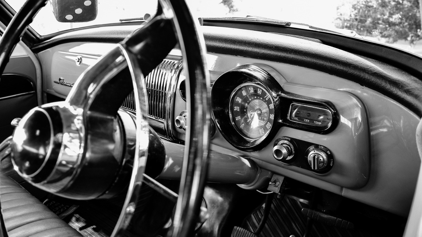 inside of an old FC