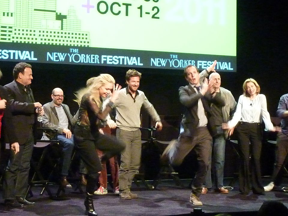 The cast does the "chicken dance" at the Arrested Development reunion on October 2, 2011